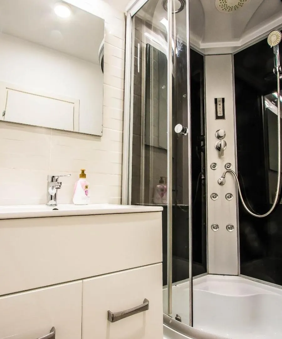 Panoramic Deluxe Apartaments-Mihai Bravu Bucharest 0*,  Romania